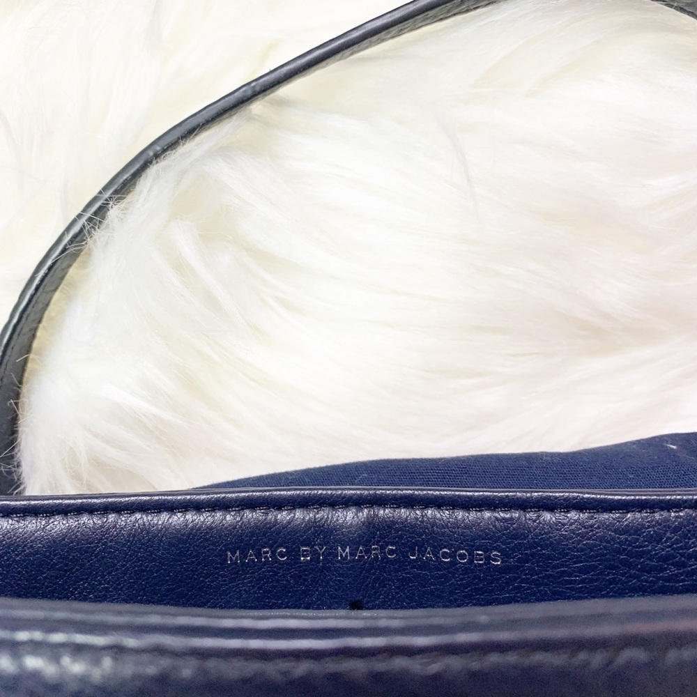 Marc by Marc Jacobs Karlie Leather Crossbody - Picture 4 of 4